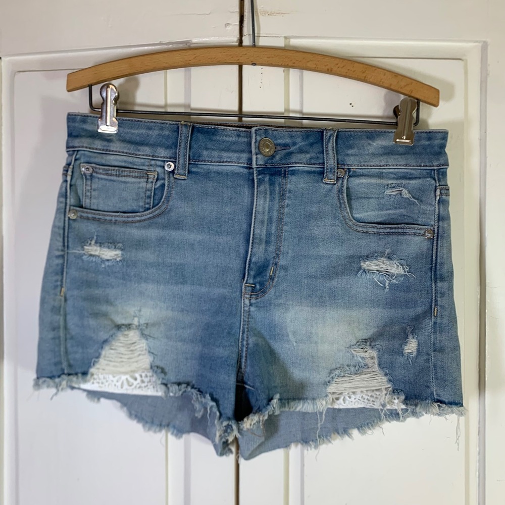 American Eagle Next Level Stretch Distressed Lace Denim Shorts Light Wash 10